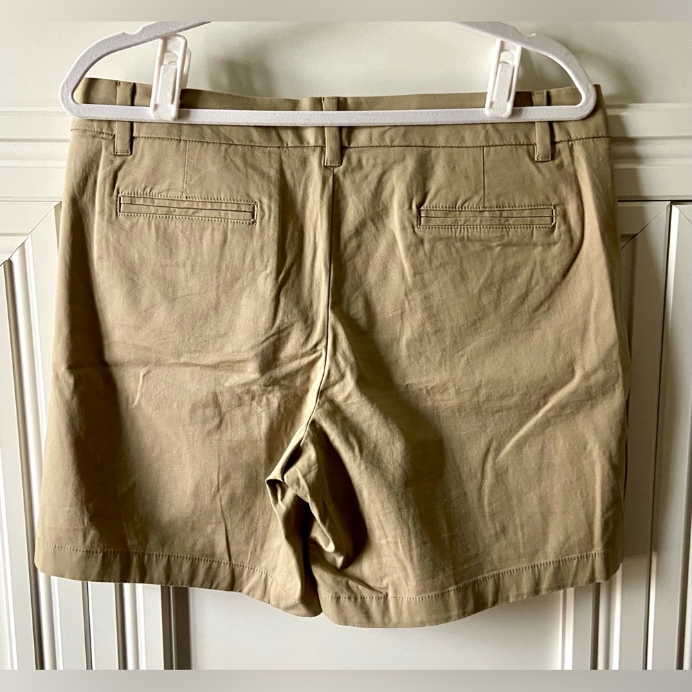 🔵 WOMENS TOMMY HILFIGER KHAKI SHORTS - SIZE 12 - BRAND NEW 🔵 - Picture 3 of 6